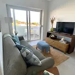 Location Equiped Space View - 4 People