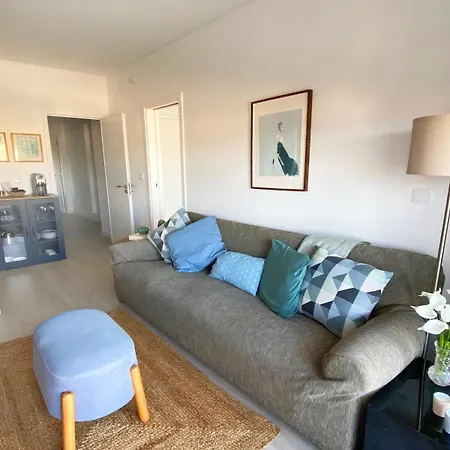 Location Equiped Space View - 4 People