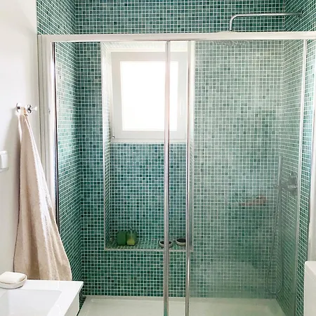 Location Equiped Space View - 4 People Эшторил