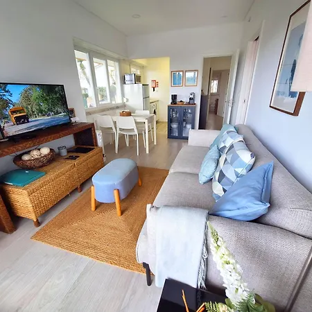 Location Equiped Space View - 4 People Эшторил