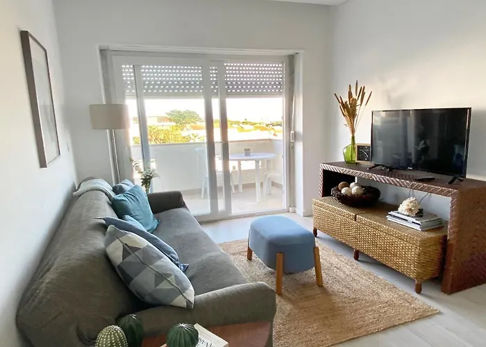 Location Equiped Space View - 4 People 埃斯托利尔